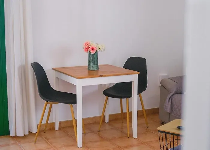 Apartman Bright 2 Minutes From The *