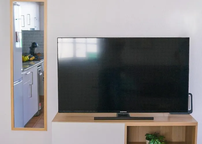 Bright 2 Minutes From The Lägenhet *